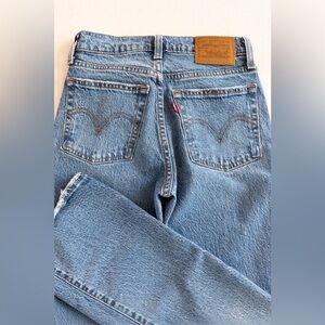 Levi’s Wedgie Bootcut Jeans – Size 23 | Vintage-Inspired Fit